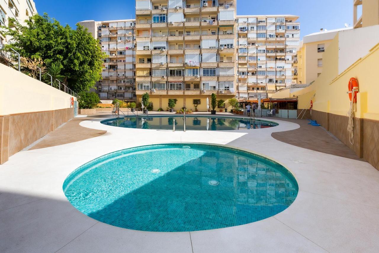 Ver621 - Estudio Con Vistas Al Mar, Wifi, Piscina, Centro A 100 Metros, Playa A 600 Metros Torremolinos Exterior photo